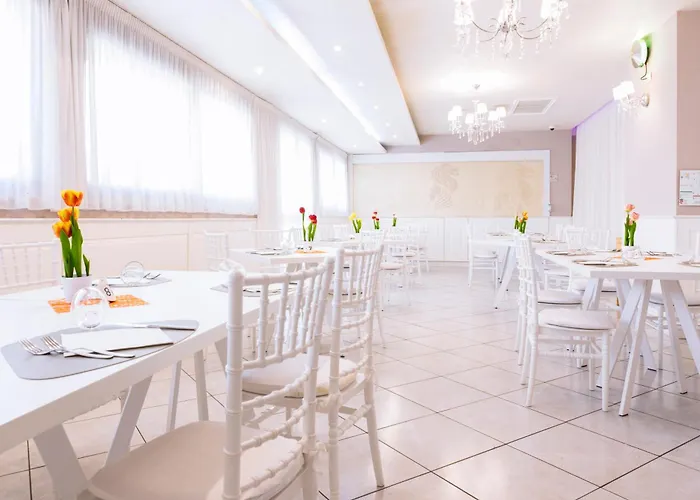 Ξενοδοχείο Leon - Ristorante Al Cavallino Rosso Σαν Τζιοβάνι Ροτόντο