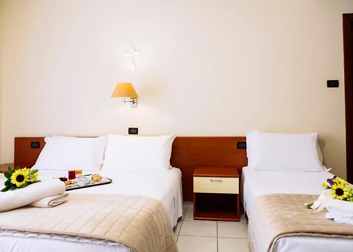 Leon - Ristorante Al Cavallino Rosso Ξενοδοχείο 3*