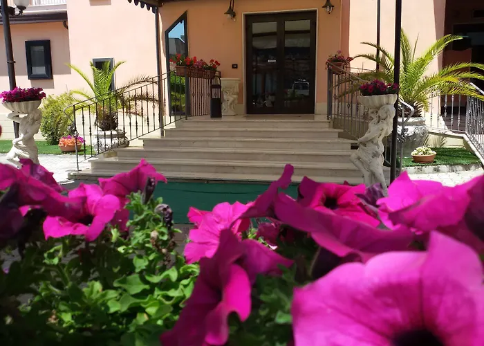 Ξενοδοχείο Leon - Ristorante Al Cavallino Rosso 3*