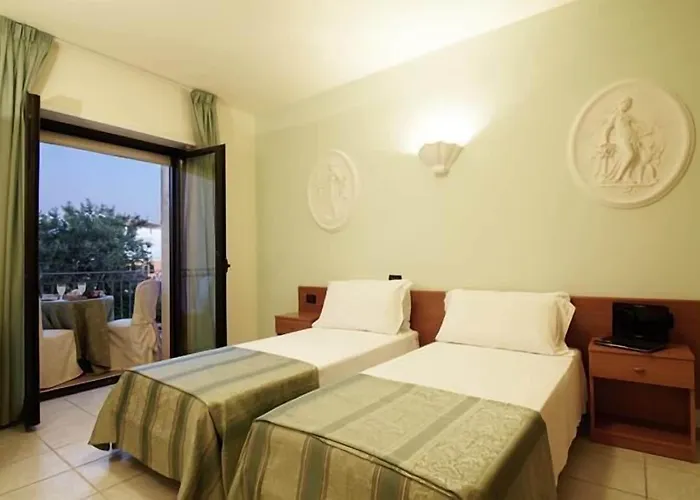 Ξενοδοχείο Leon - Ristorante Al Cavallino Rosso Σαν Τζιοβάνι Ροτόντο