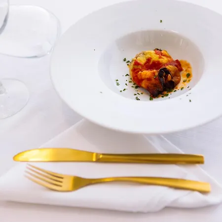 Leon - Ristorante Al Cavallino Rosso מלון סן ג'יואבאני רוטונדו