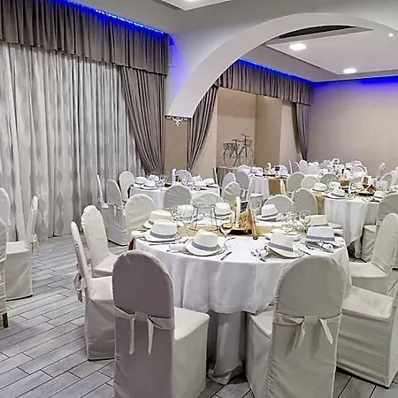 Hotel Leon - Ristorante Al Cavallino Rosso San Giovanni Rotondo