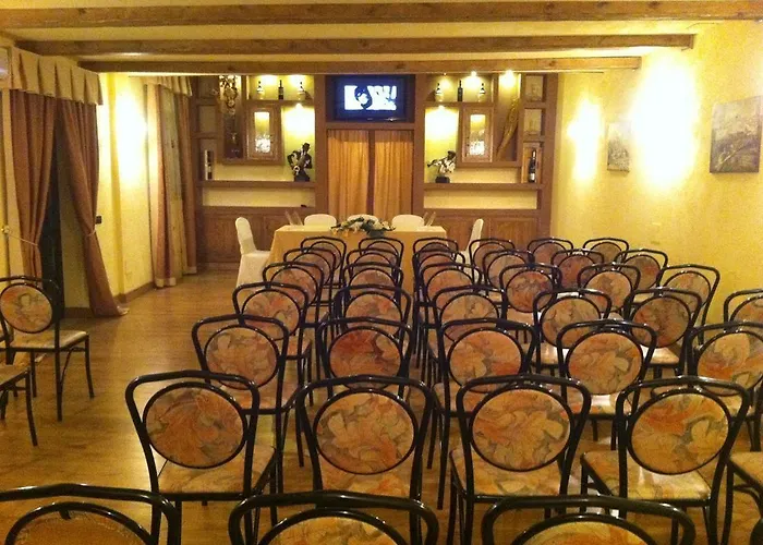 Leon - Ristorante Al Cavallino Rosso 3*